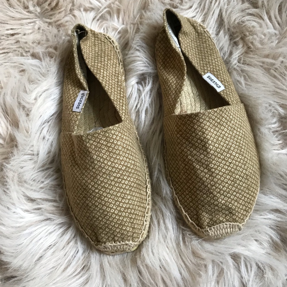 Tan diamond design Soludos • size 9
